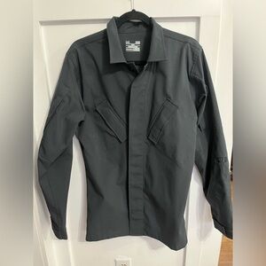 Under Armour Men’s Tactical Gear Shirt Size Large - Black